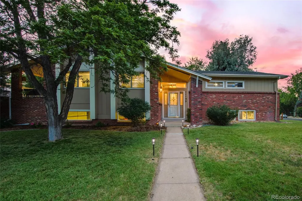 11199 E Wesley Avenue Aurora CO 80014