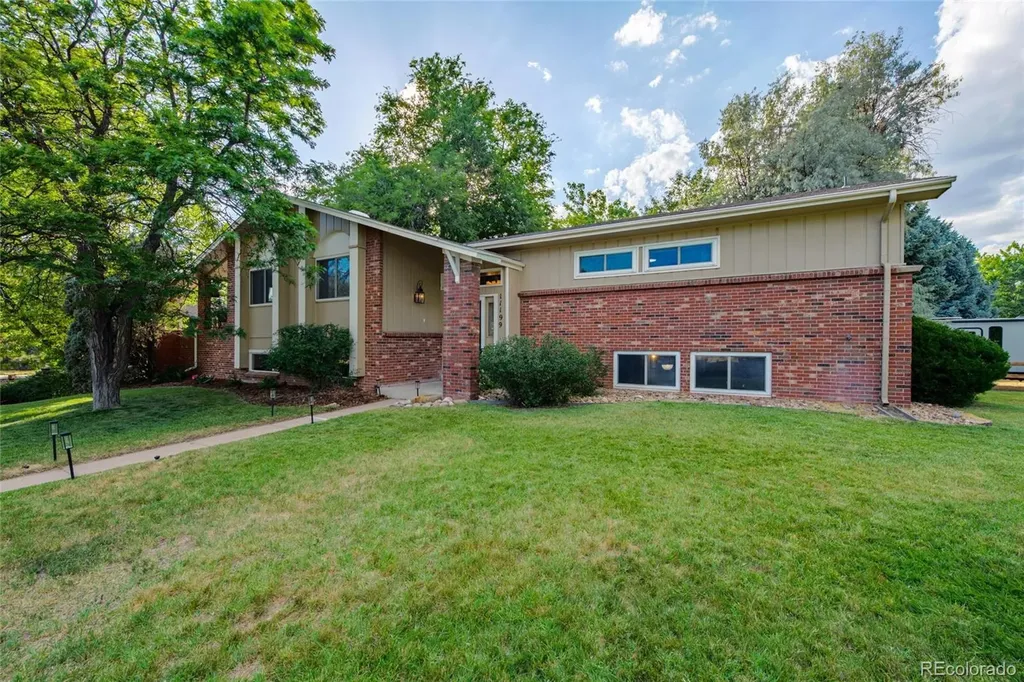 11199 E Wesley Avenue Aurora CO 80014
