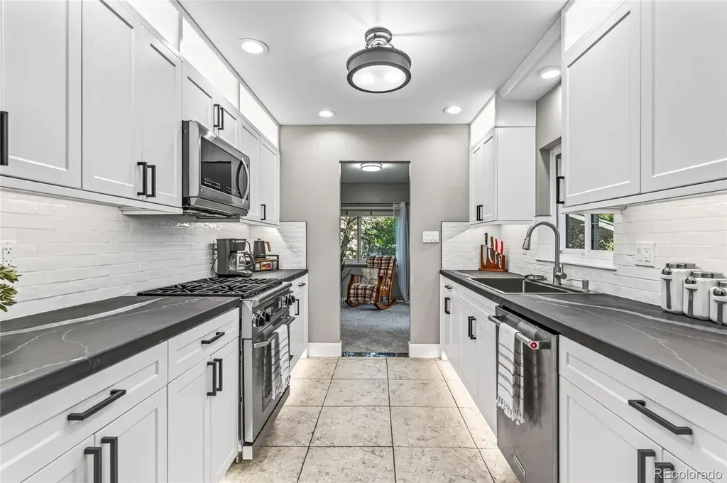 11199 E Wesley Avenue Aurora CO 80014