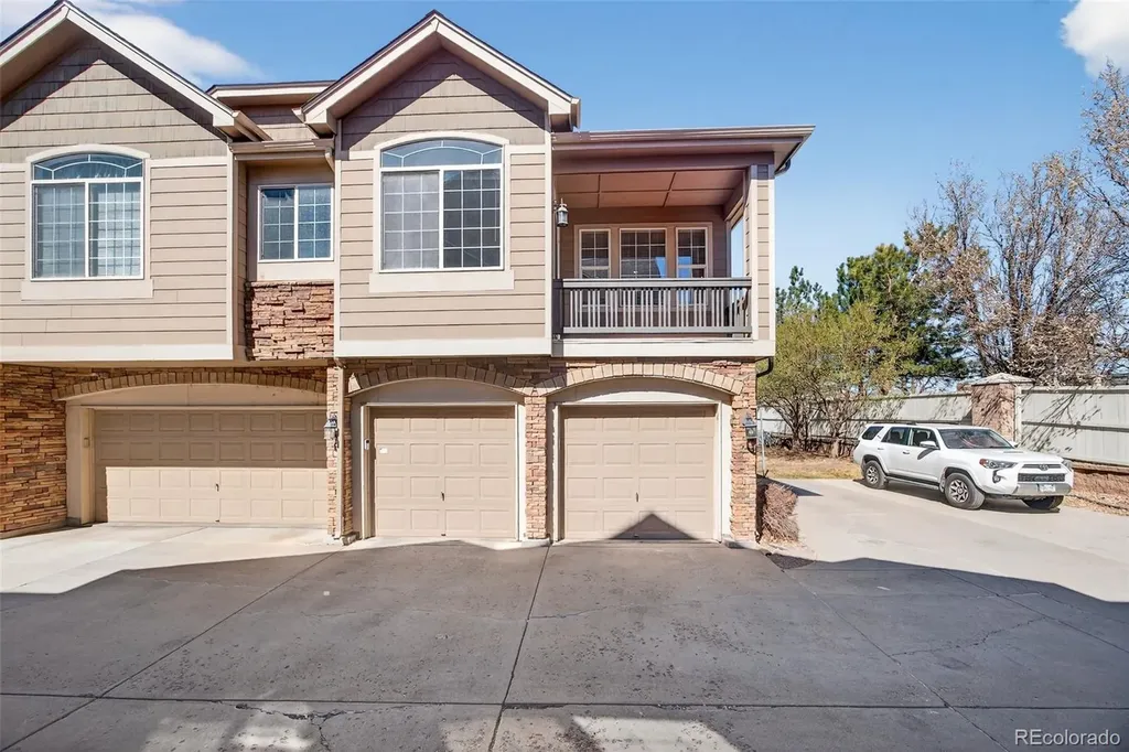 160 Granby Way Aurora CO 80011