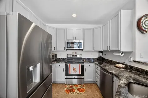 160 Granby Way Aurora CO 80011