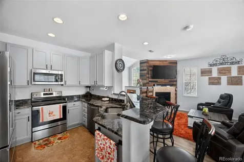 160 Granby Way Aurora CO 80011