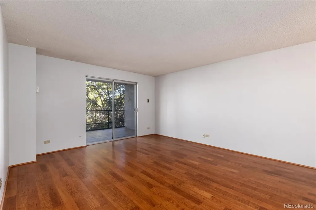 2325 S Linden Court Denver CO 80222