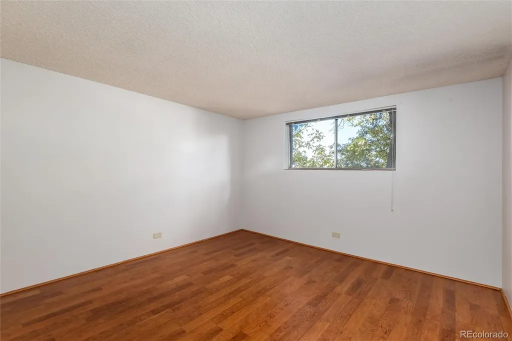 2325 S Linden Court Denver CO 80222