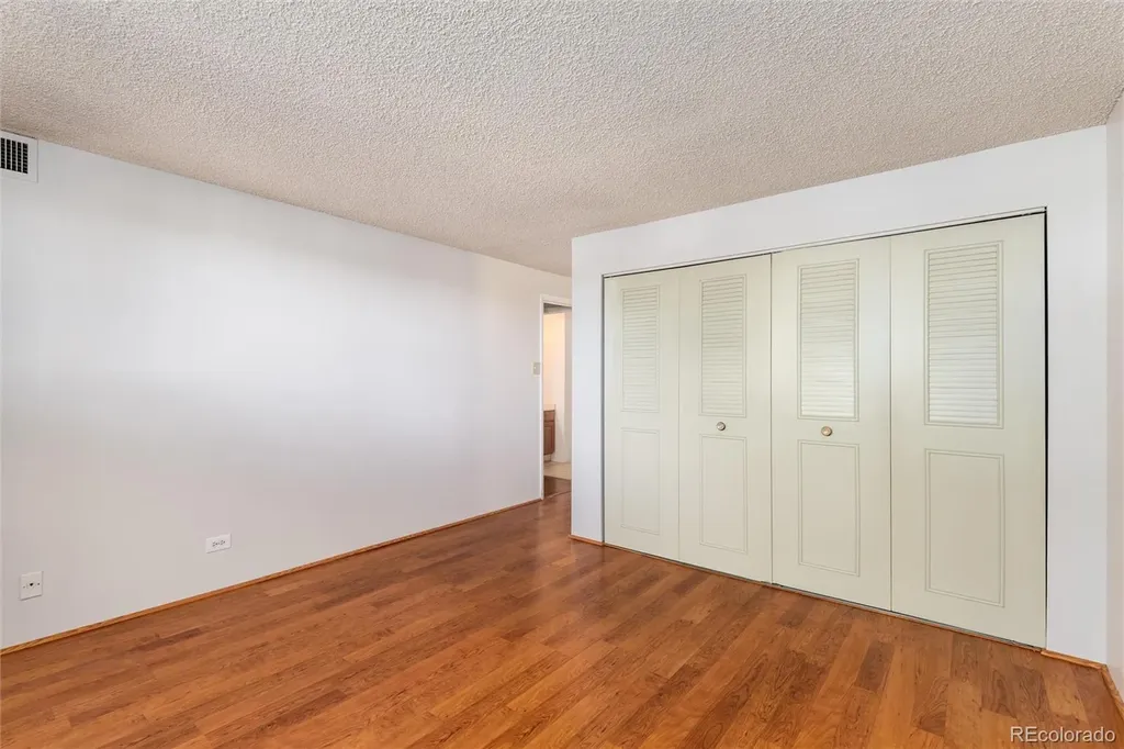 2325 S Linden Court Denver CO 80222