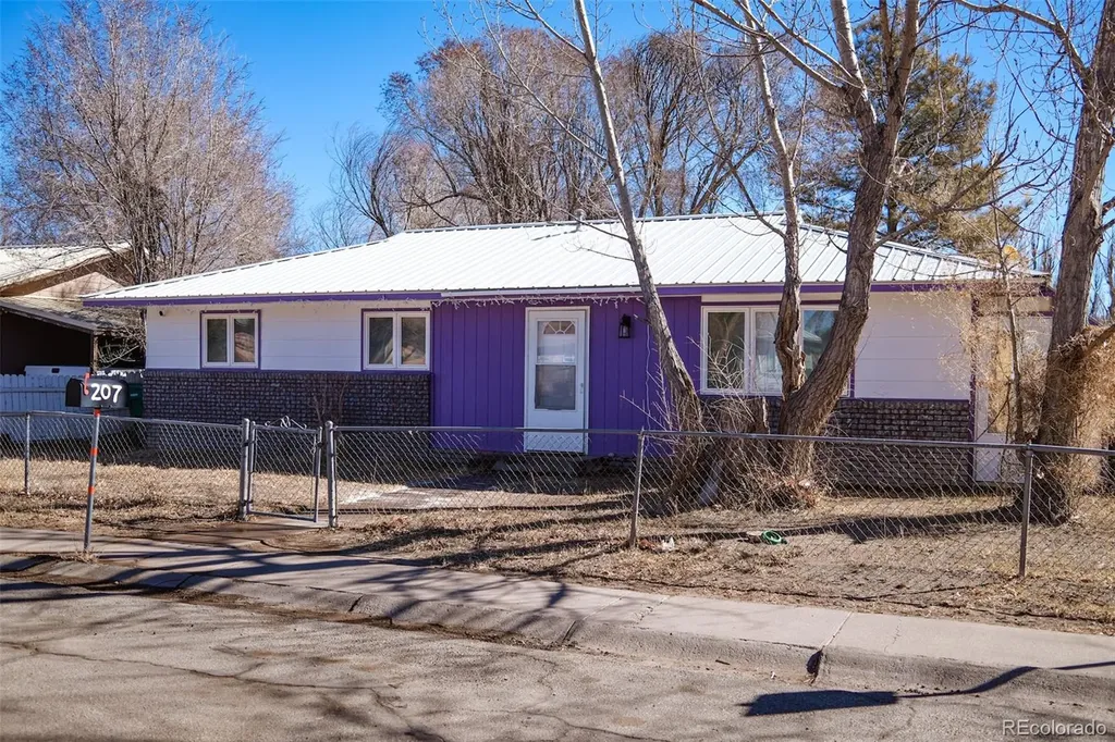 207 Bonney Drive Alamosa CO 81101