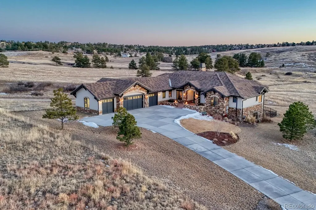 8625 Eagle Moon Way Parker CO 80134