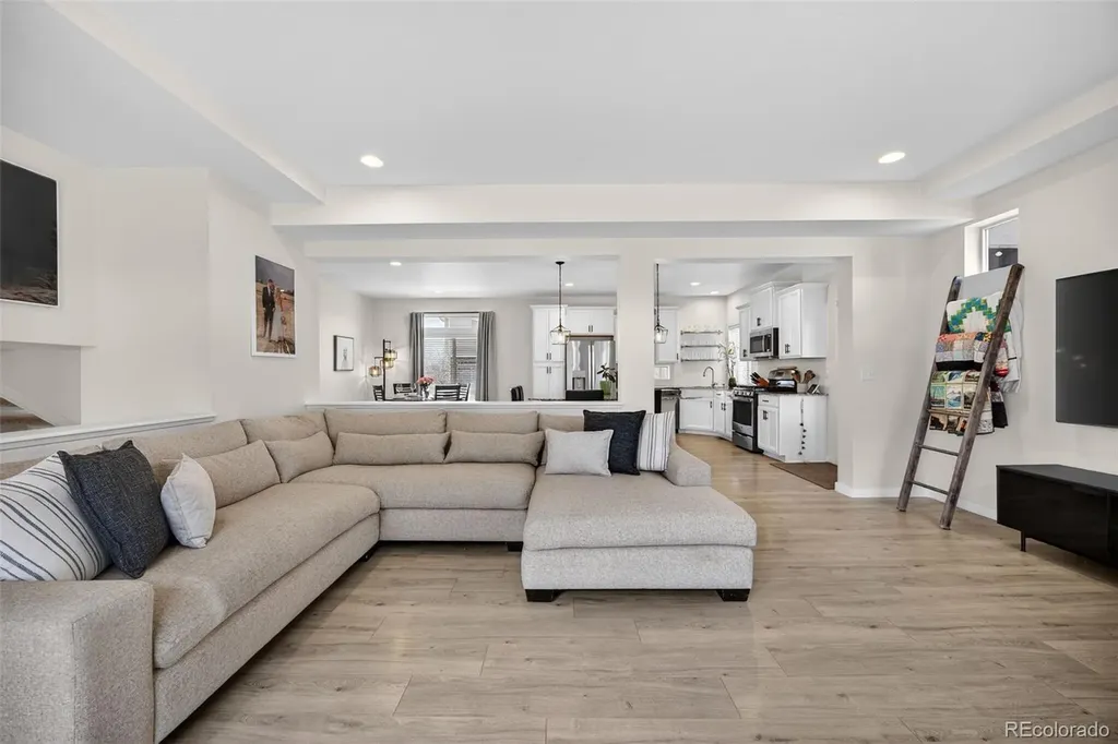 4438 Vindaloo Drive Castle Rock CO 80109