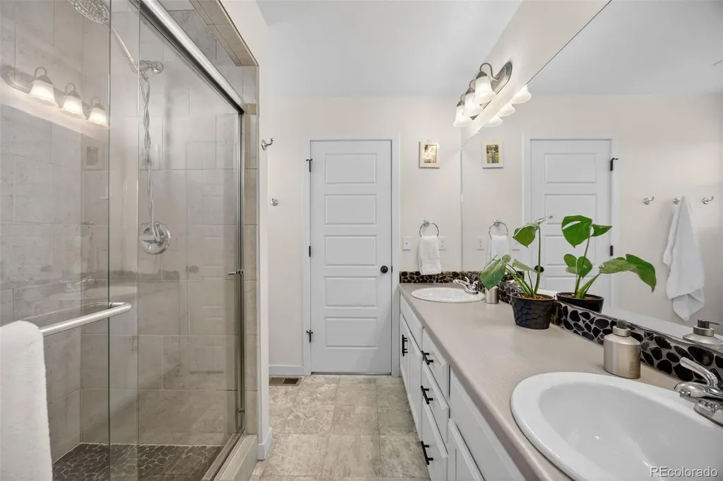 4438 Vindaloo Drive Castle Rock CO 80109
