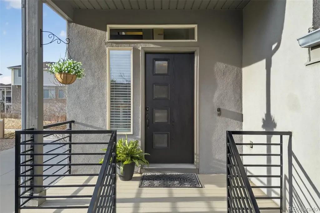 4438 Vindaloo Drive Castle Rock CO 80109