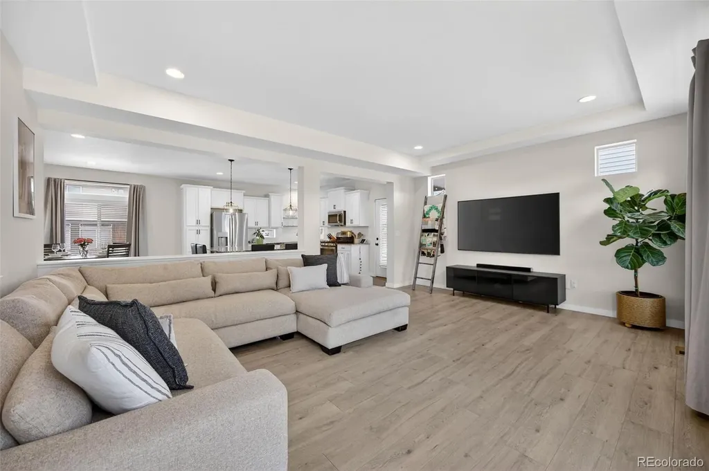 4438 Vindaloo Drive Castle Rock CO 80109