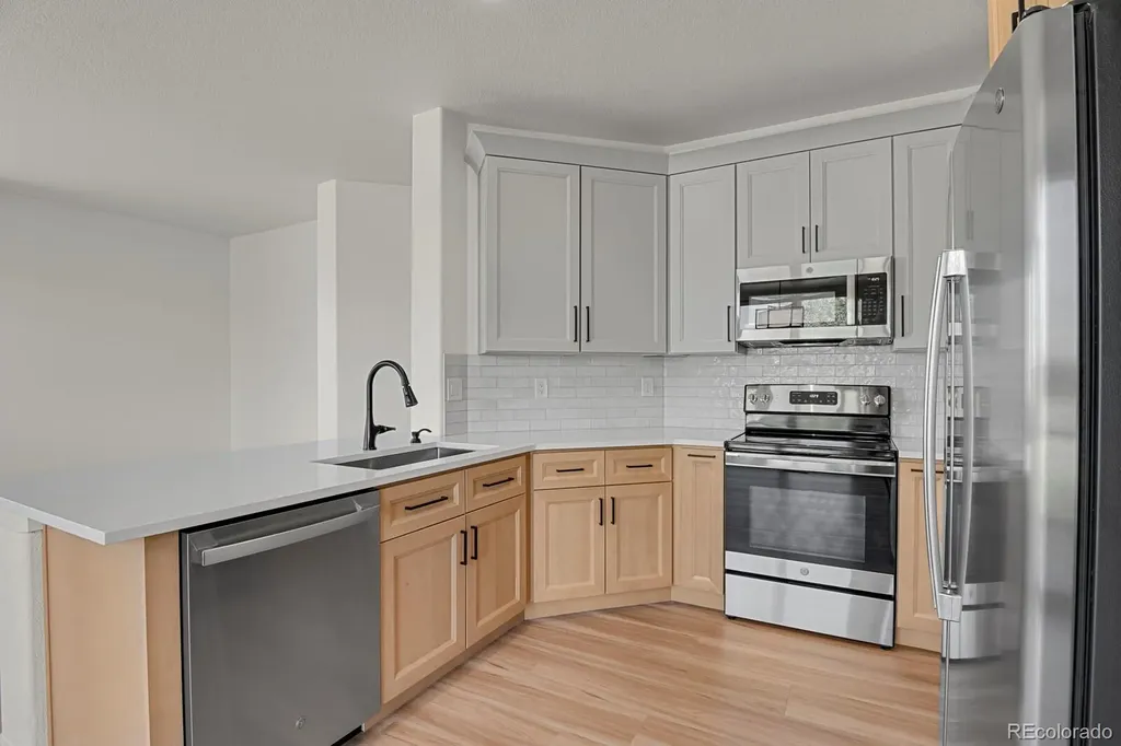 5965 S Waco Street Aurora CO 80016