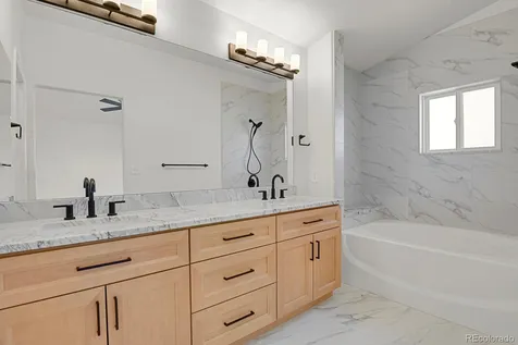 5965 S Waco Street Aurora CO 80016