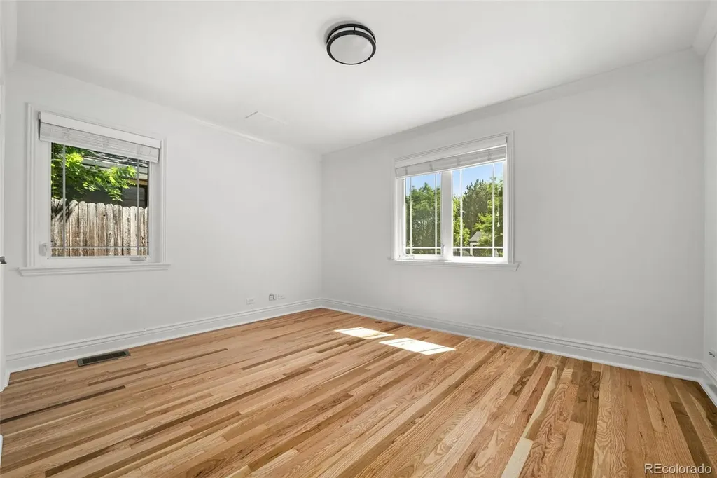 1075 Jersey Street Denver CO 80220