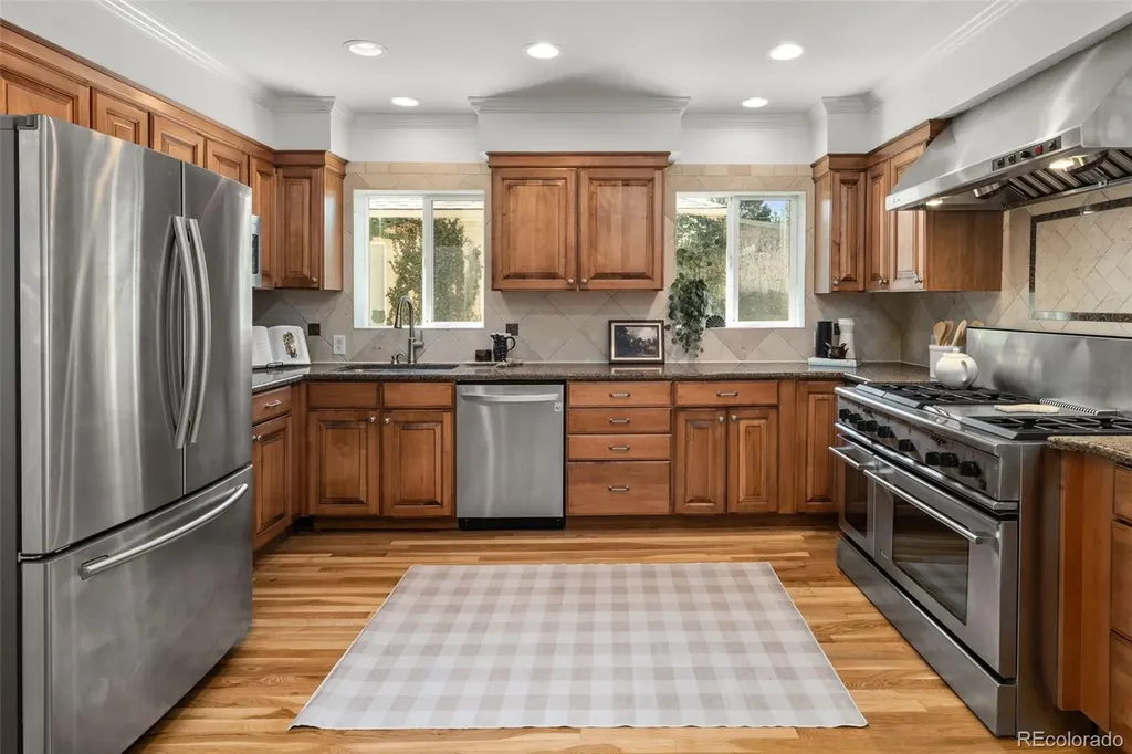 1075 Jersey Street Denver CO 80220