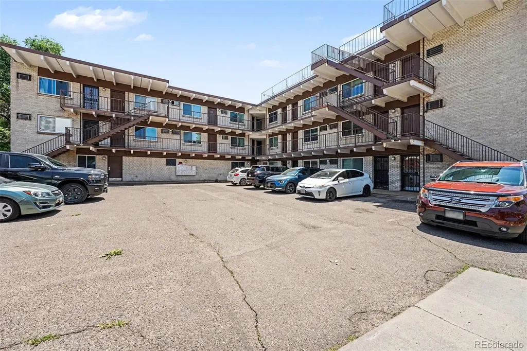 590 N Logan Street Denver CO 80203