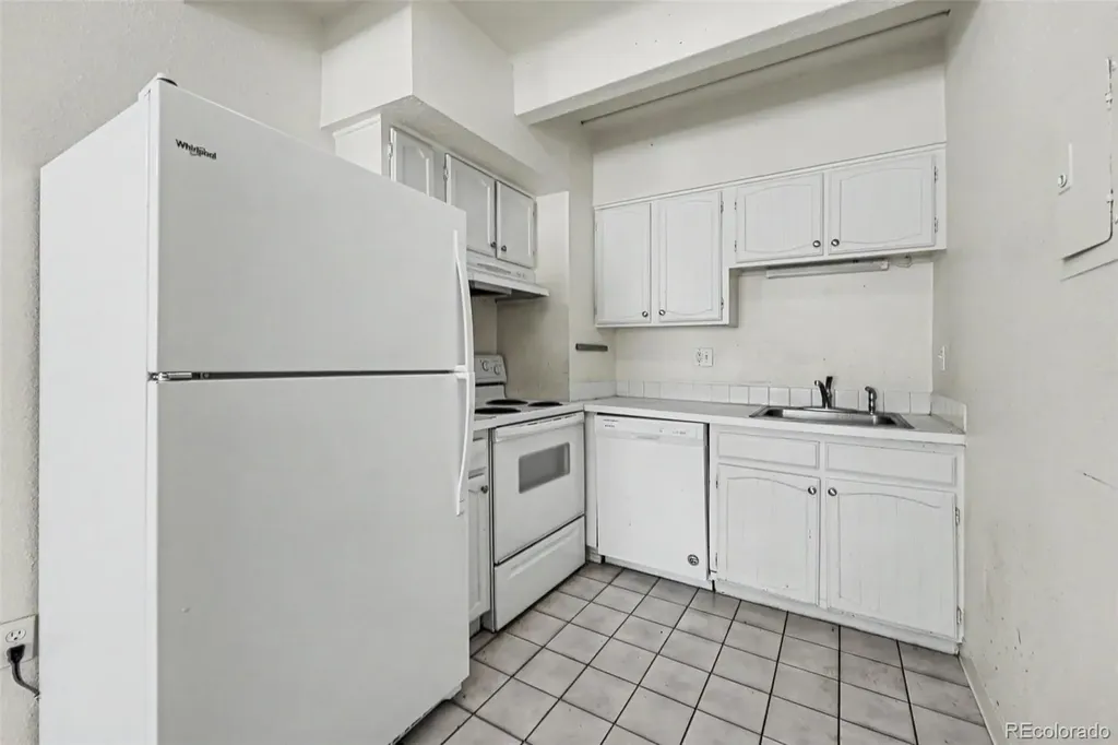 590 N Logan Street Denver CO 80203