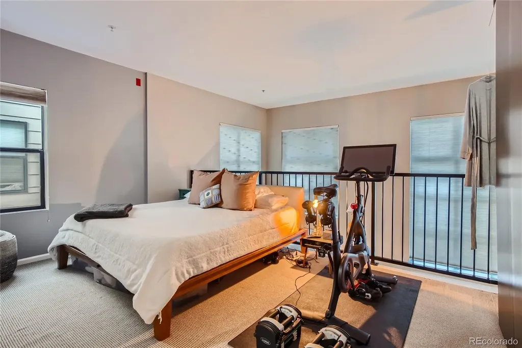 3068 Umatilla Street Denver CO 80211