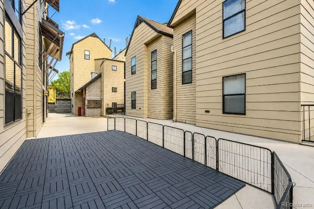 3068 Umatilla Street Denver CO 80211