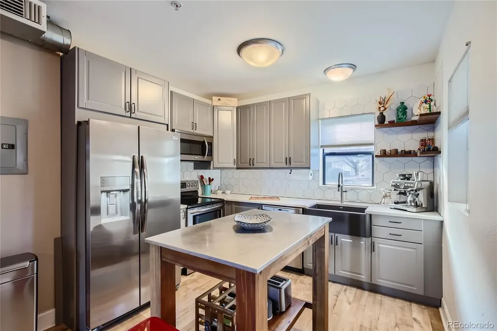3068 Umatilla Street Denver CO 80211