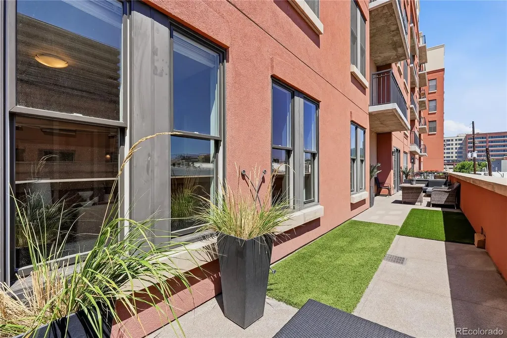 410 Acoma Street Denver CO 80204