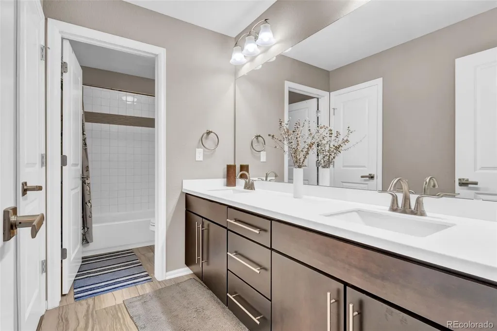 23850 E Ontario Place Aurora CO 80016