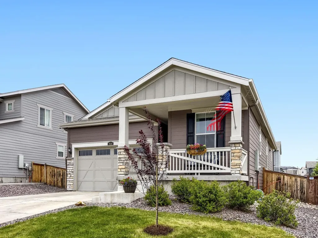 924 Peach Leaf Lane Elizabeth CO 80107