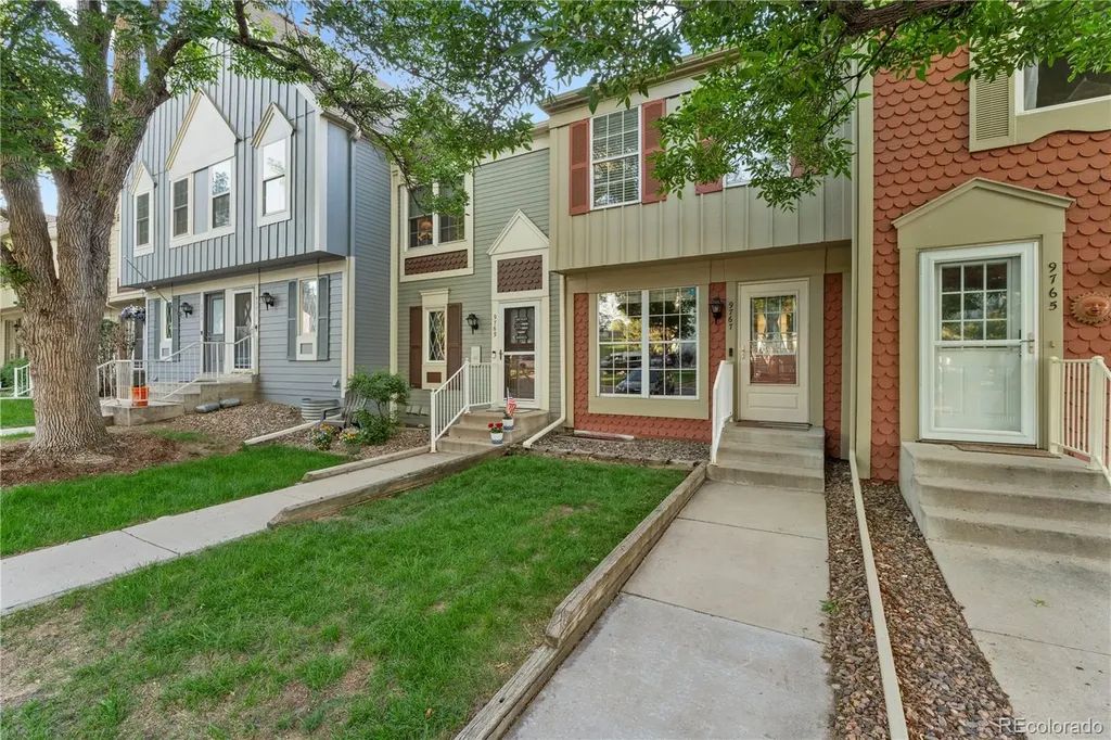 9767 W Cornell Place Lakewood CO 80227