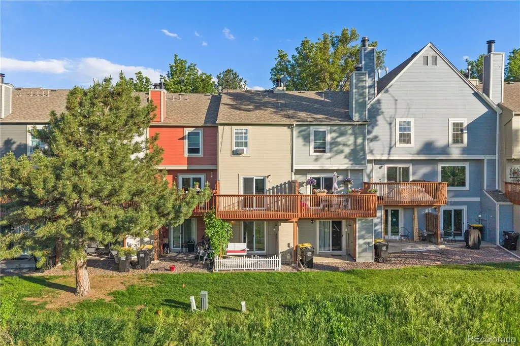 9767 W Cornell Place Lakewood CO 80227