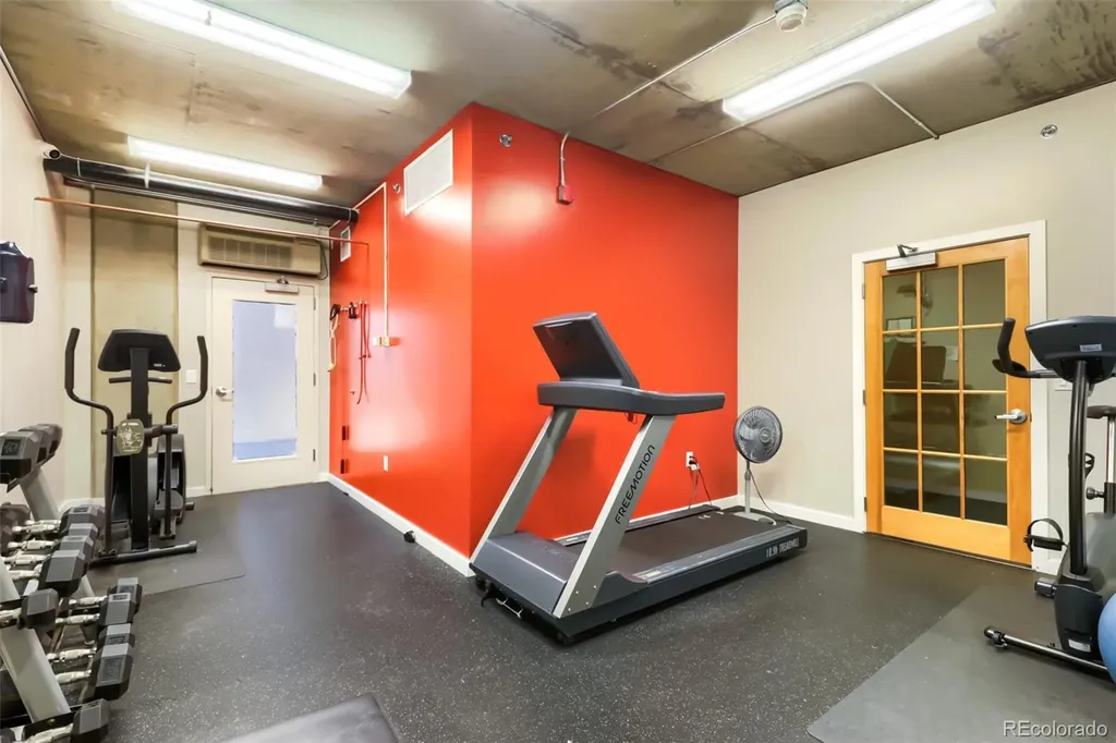 275 S Harrison Street Denver CO 80209