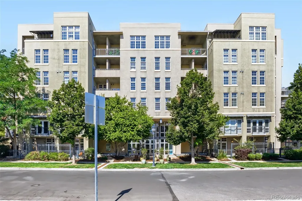 275 S Harrison Street Denver CO 80209