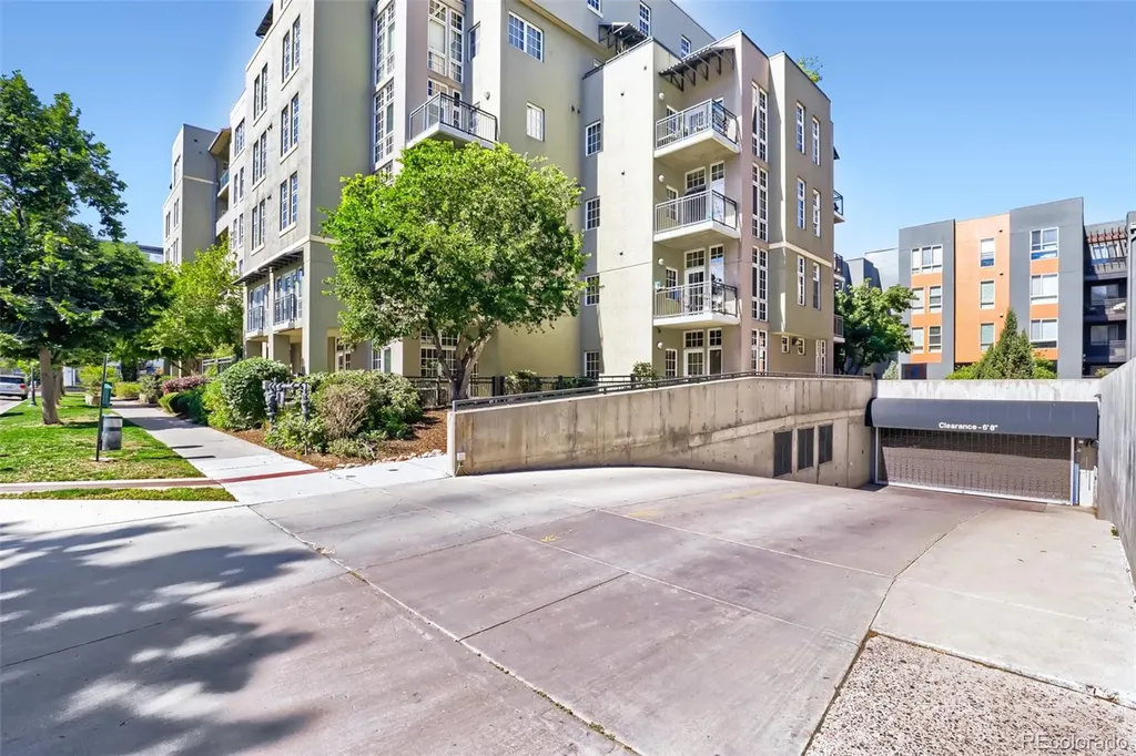 275 S Harrison Street Denver CO 80209