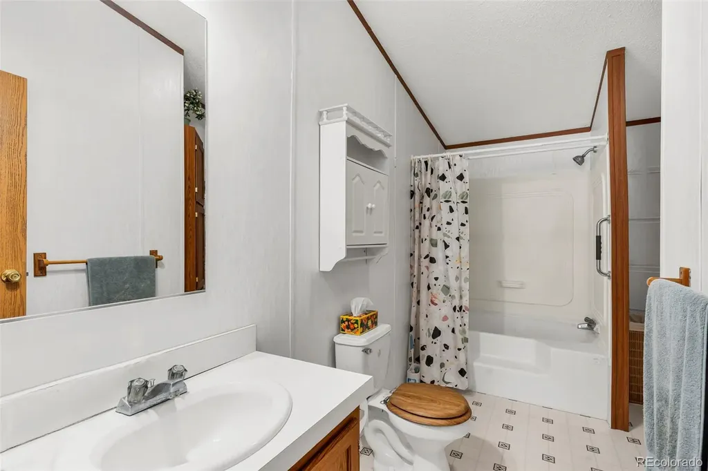 758 Shannon Road Cotopaxi CO 81223