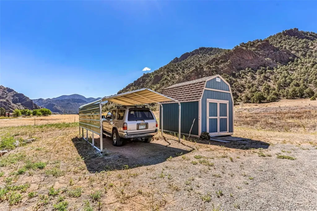 758 Shannon Road Cotopaxi CO 81223