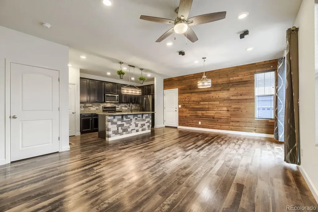 21803 E Quincy Place Aurora CO 80015