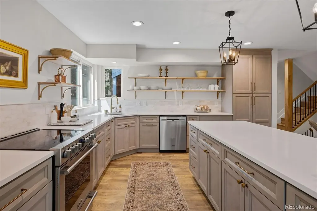 5780 S Kline Street Littleton CO 80127