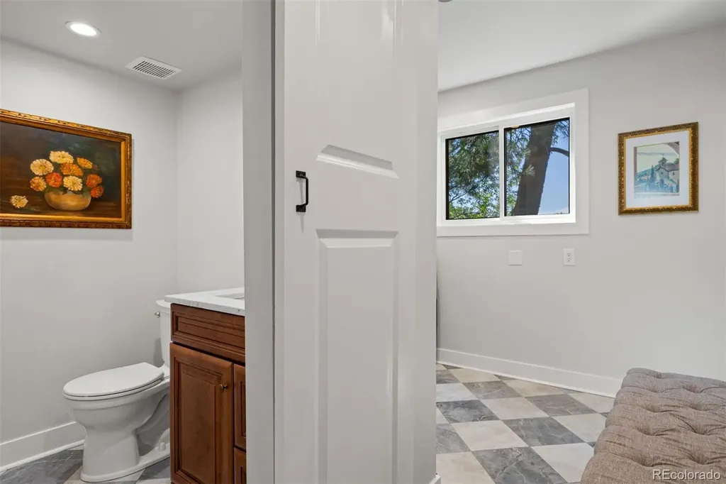 5780 S Kline Street Littleton CO 80127