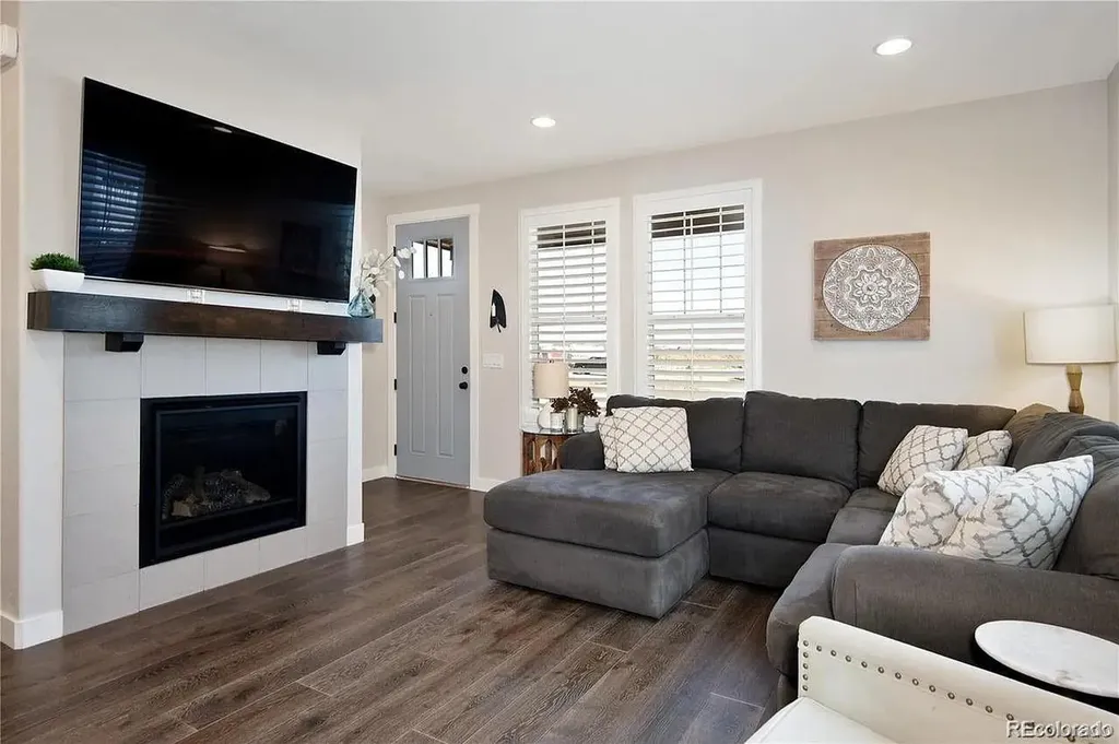 2327 W 165th Lane Broomfield CO 80223