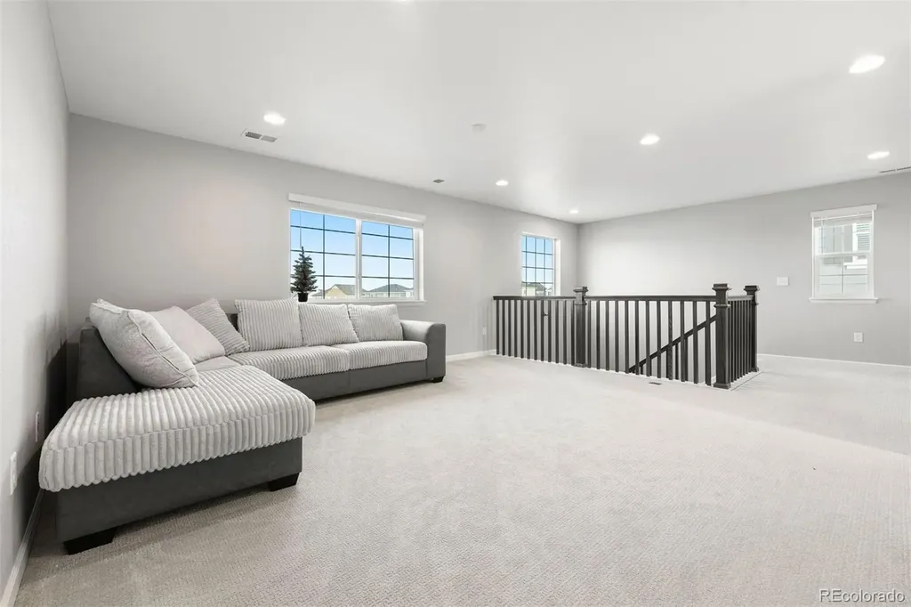 27645 E Geddes Place Aurora CO 80016