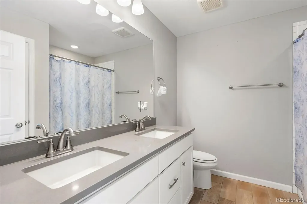 27645 E Geddes Place Aurora CO 80016