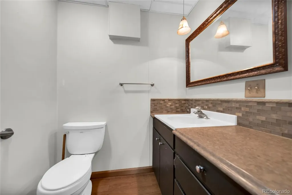 450 Date Avenue Akron CO 80720