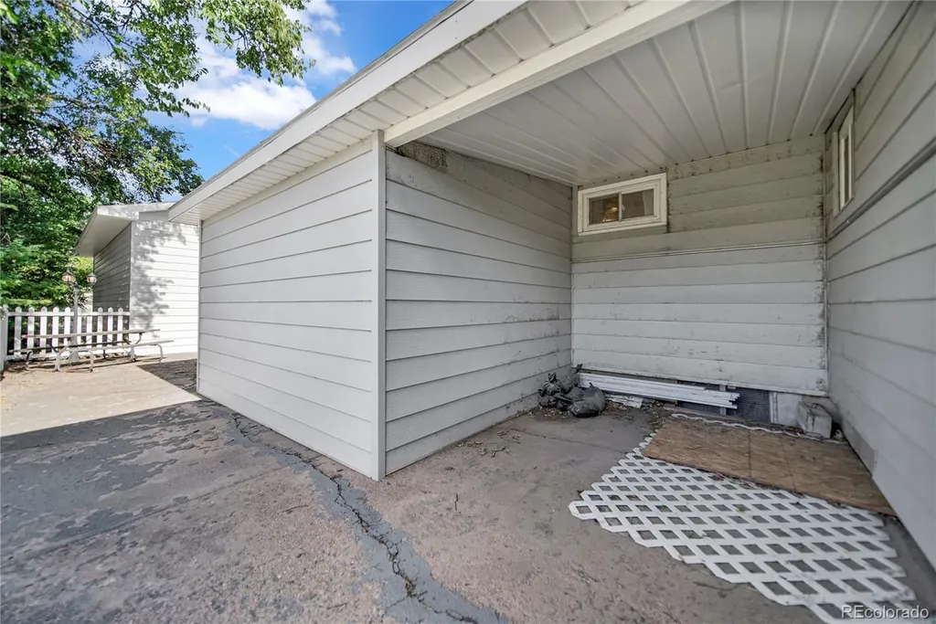 450 Date Avenue Akron CO 80720
