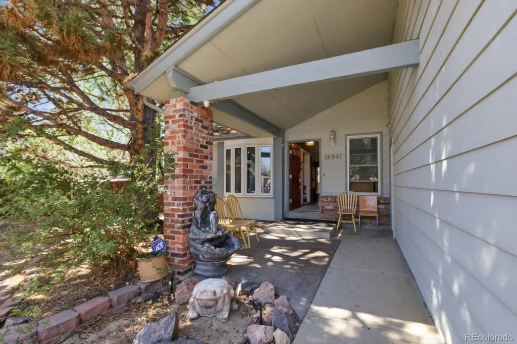 18941 E Chaffee Place Denver CO 80249