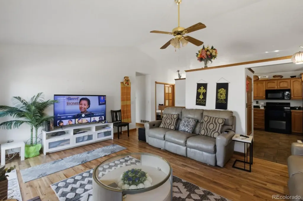 18941 E Chaffee Place Denver CO 80249