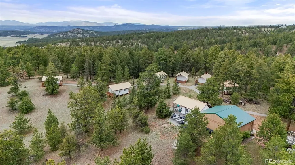 247 Pinewood Road Florissant CO 80816