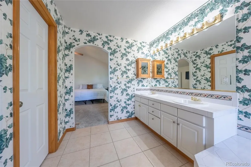 1660 Iris Street Broomfield CO 80020