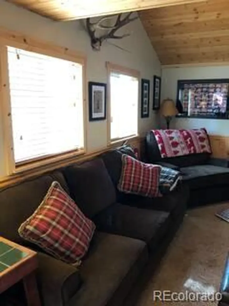 81 GCR 461 Grand Lake CO 80447