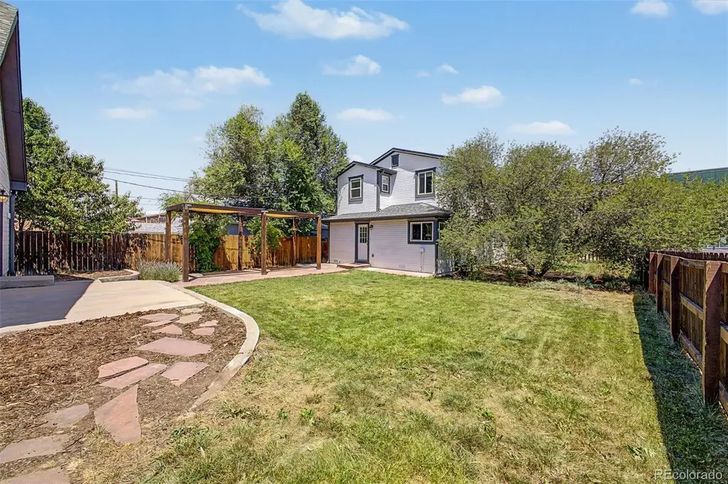 1805 Harlan Street Lakewood CO 80214