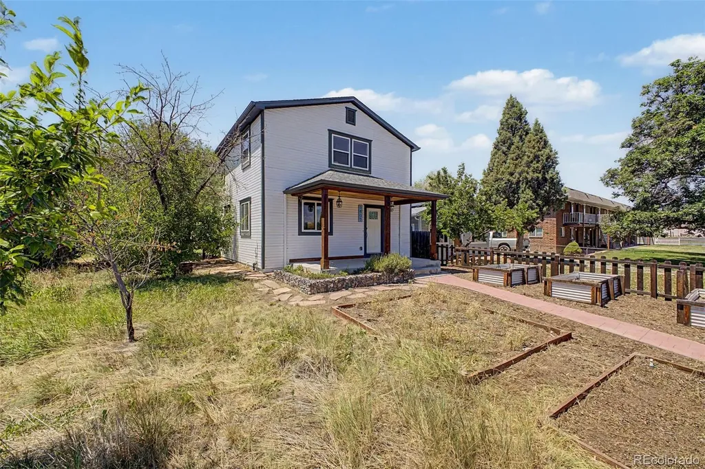 1805 Harlan Street Lakewood CO 80214