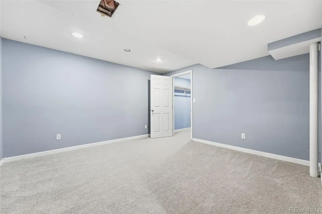 2953 S Verbena Way Denver CO 80231